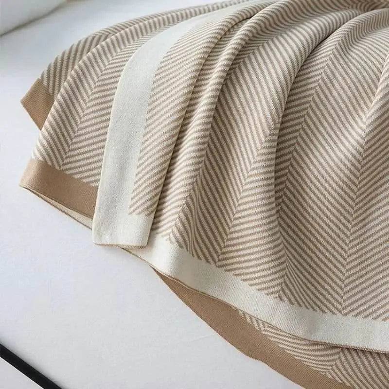 Beige Nordic Style Knitted Throw 130x180cm - Serenity Factory