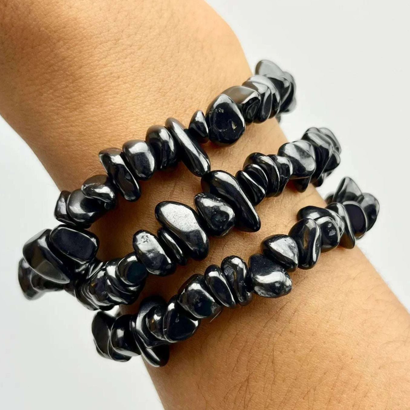 Shungite Bracelet - Genuine Stone, Protective energy, Stretchy Bracelet - Serenity Factory